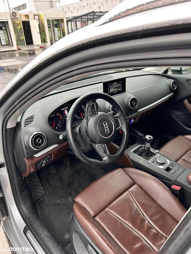 Audi A3 1.6 TDI Sportback Attraction - 4