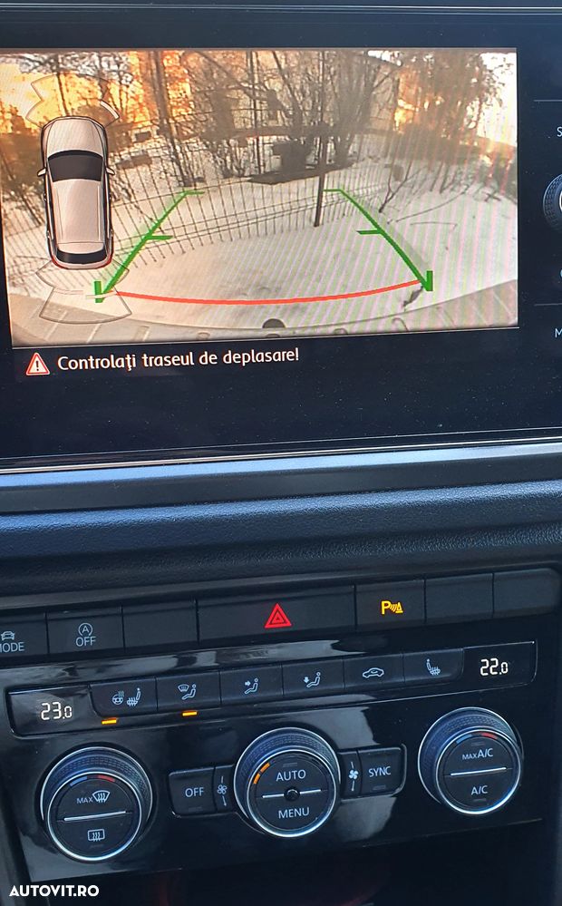 Volkswagen T-Roc 2.0 TDI DSG Design - 15