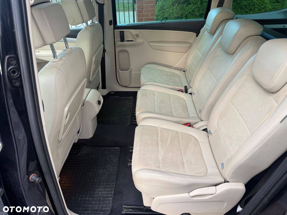 Volkswagen Sharan 2.0 TDI DSG Blue Motion Highline - 16