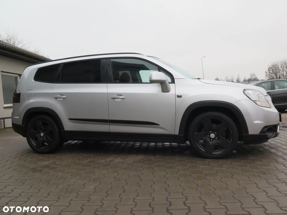 Chevrolet Orlando - 10