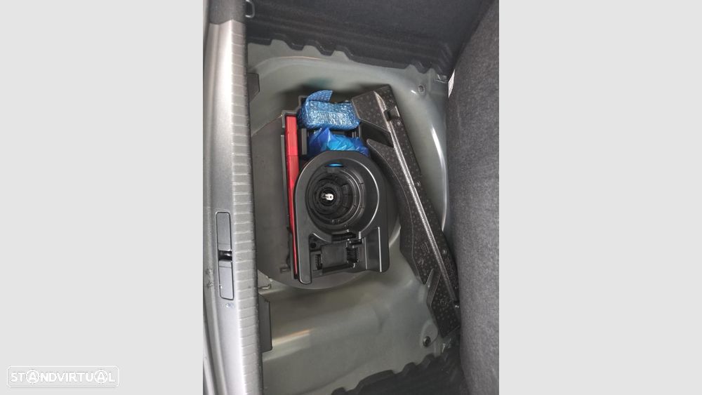 Opel Corsa 1.2 T GS — fotografia 6