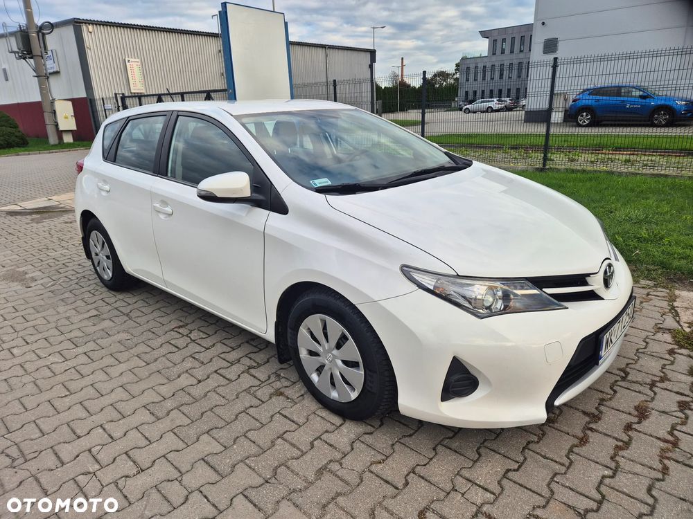 Toyota Auris 1.4 D-4D Active - 4