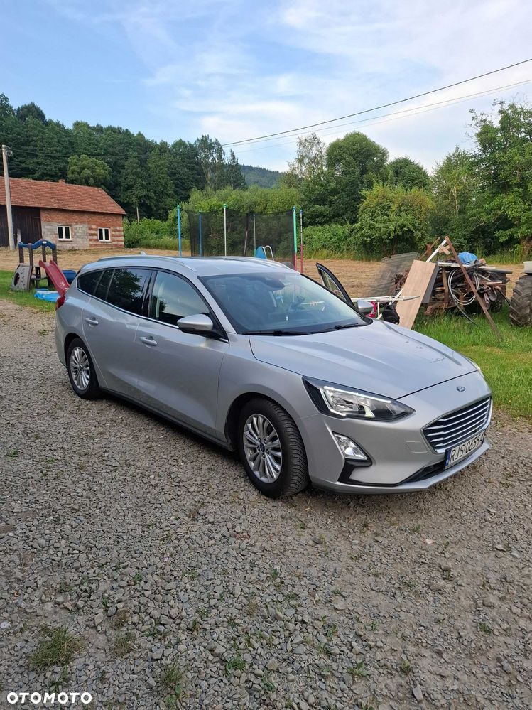 Ford Focus - 8