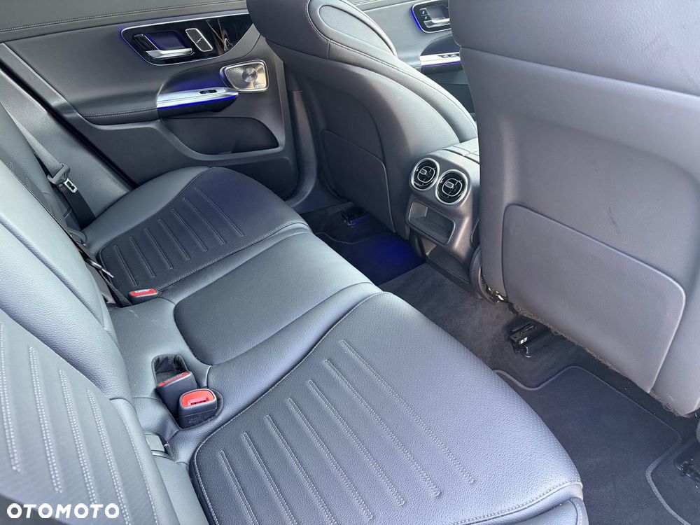 Mercedes-Benz GLC 220 d mHEV 4-Matic AMG Line - 30