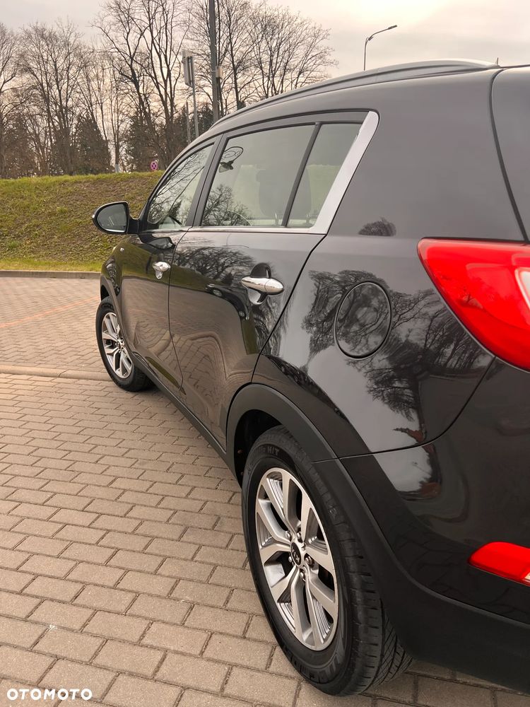 Kia Sportage 2,0 CRDI AWD Spirit - 5