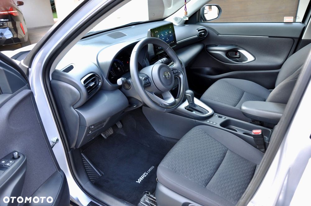 Toyota Yaris Cross Hybrid 1.5 Comfort - 18