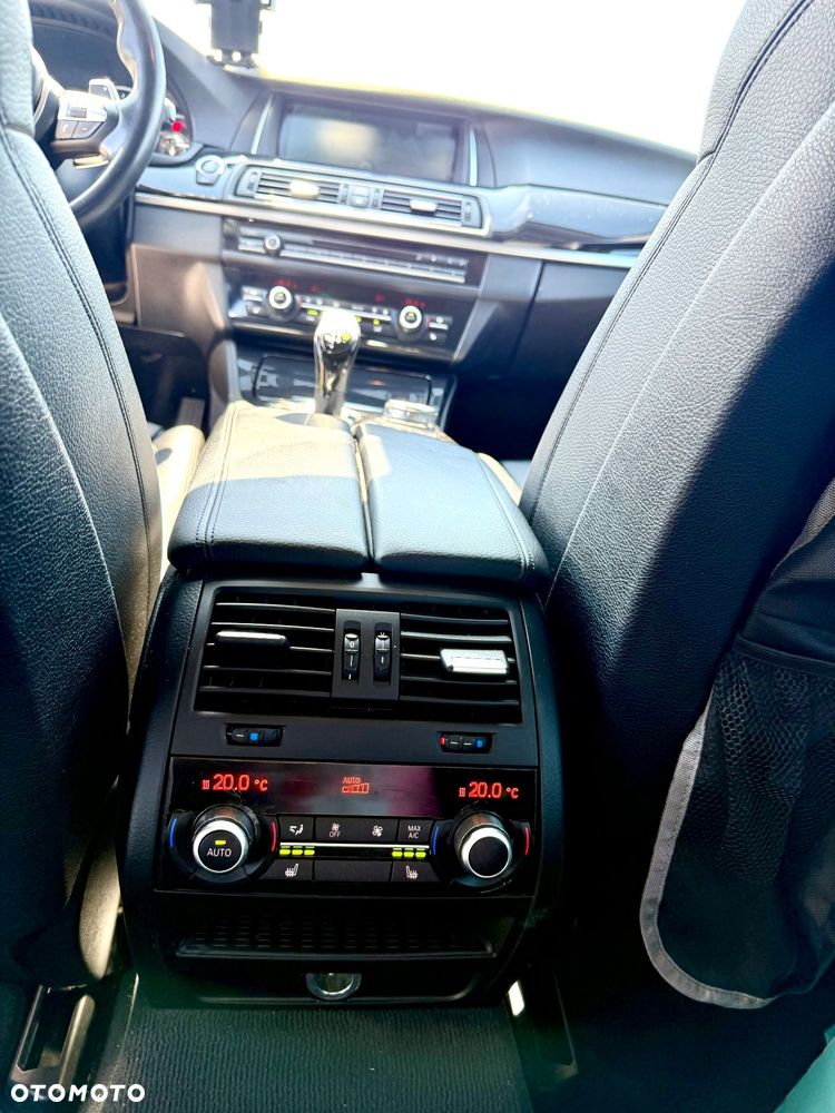 BMW Seria 5 530d xDrive - 20