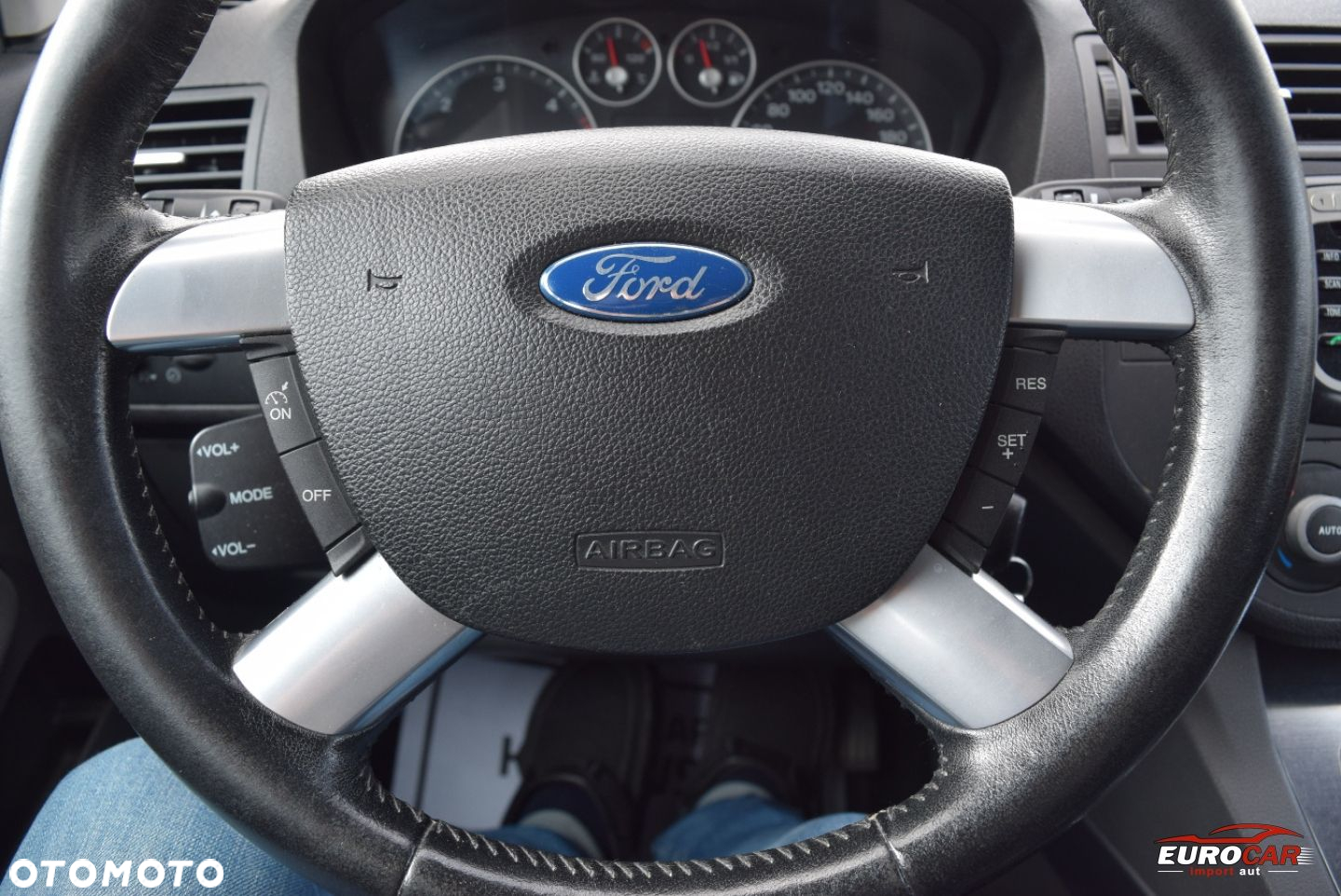 Ford C-MAX - 13