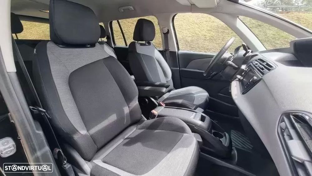 Citroën C4 Grand Picasso - 13
