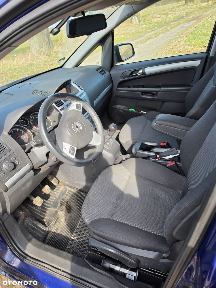 Opel Zafira 1.7 CDTI - 8