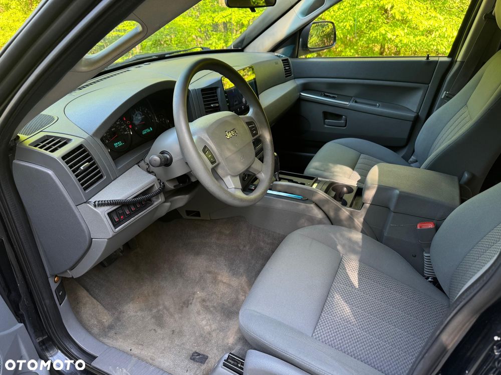 Jeep Grand Cherokee 3.7 4x4 Laredo - 15