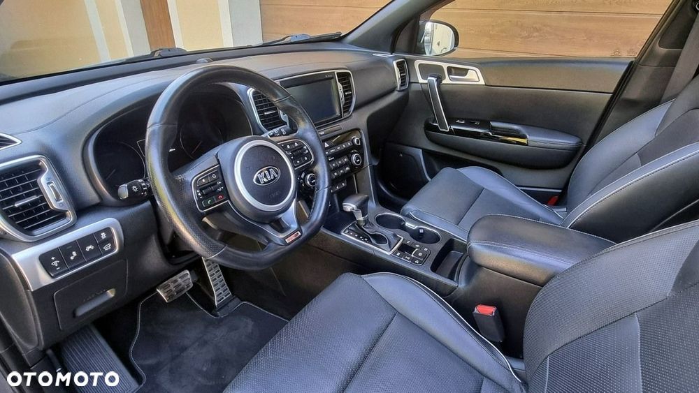 Kia Sportage - 14