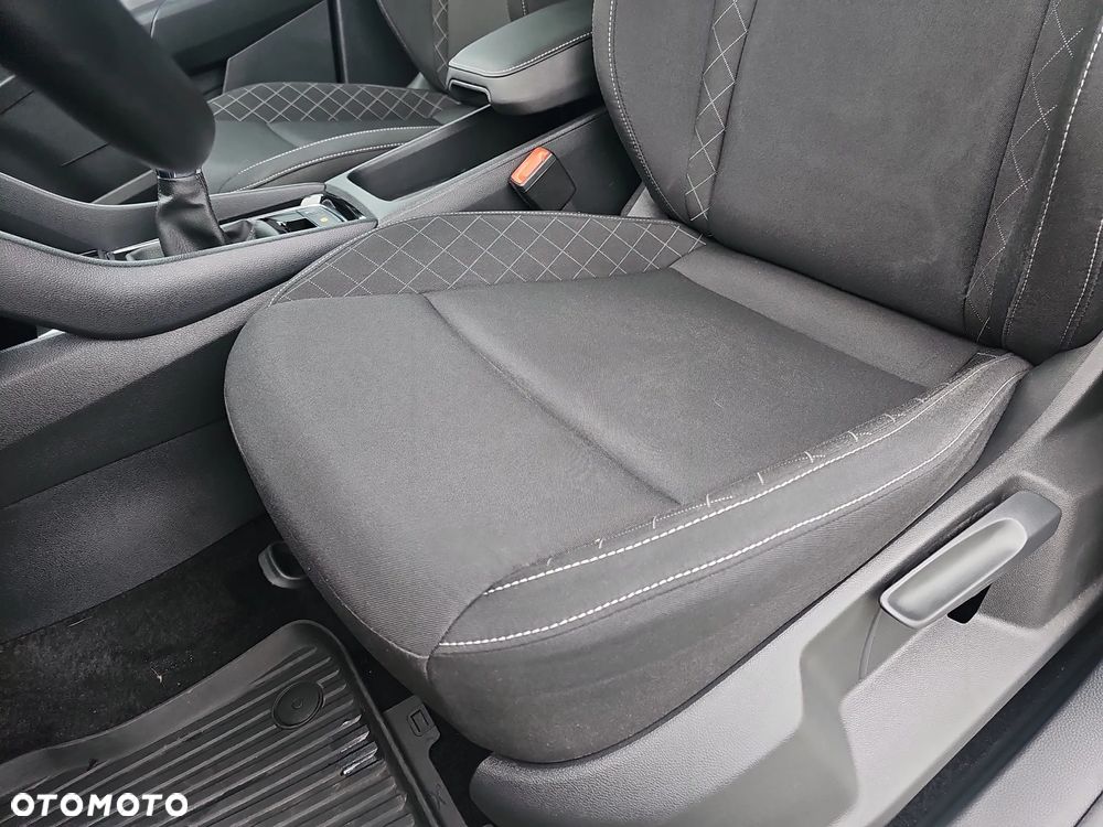 Skoda Karoq 1.5 TSI ACT 4x2 Ambition - 12