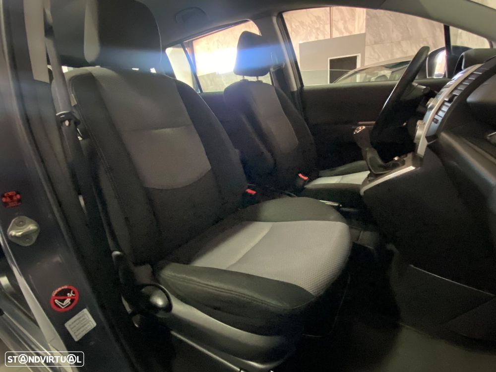 Mazda 5 MZR-CD 2.0 Comfort - 8