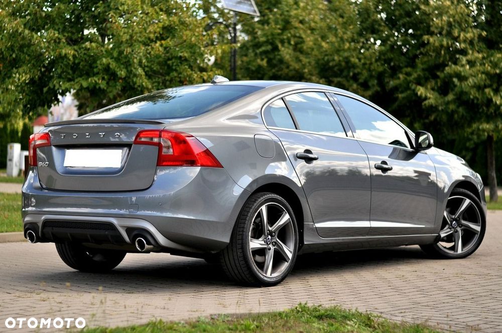 Volvo S60 - 2