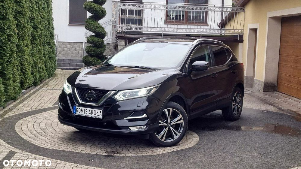 Nissan Qashqai - 1
