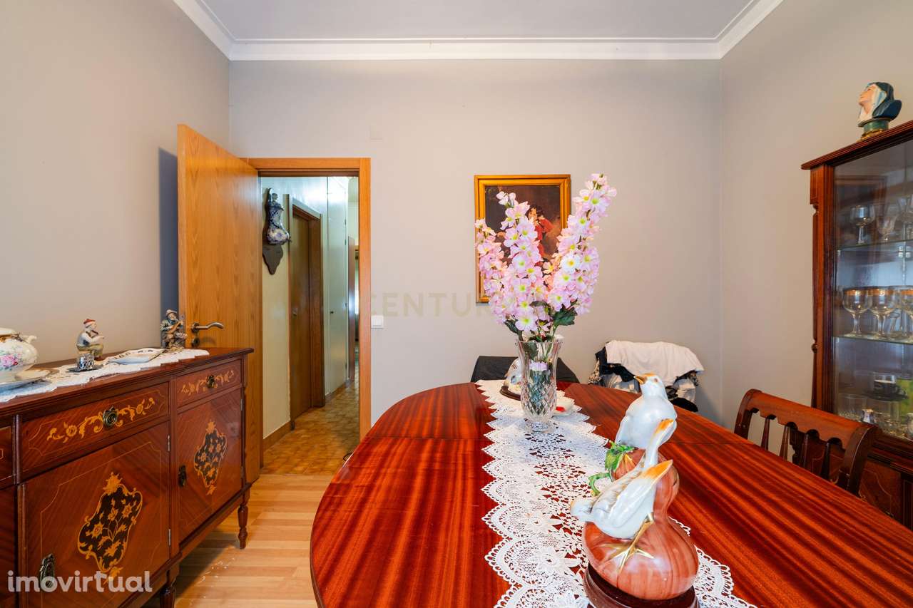 Apartamento T3 no centro da Trafaria - Grande imagem: 2/15