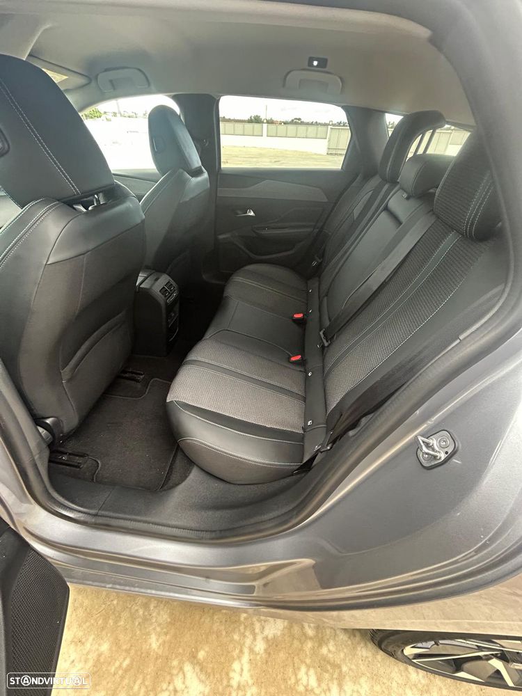 Peugeot 308 SW 1.5 BlueHDi Allure EAT8 - 9