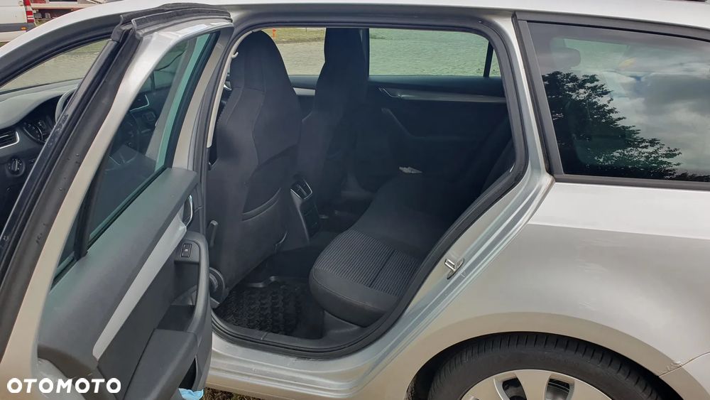 Skoda Octavia 1.6 TDI Ambition - 16