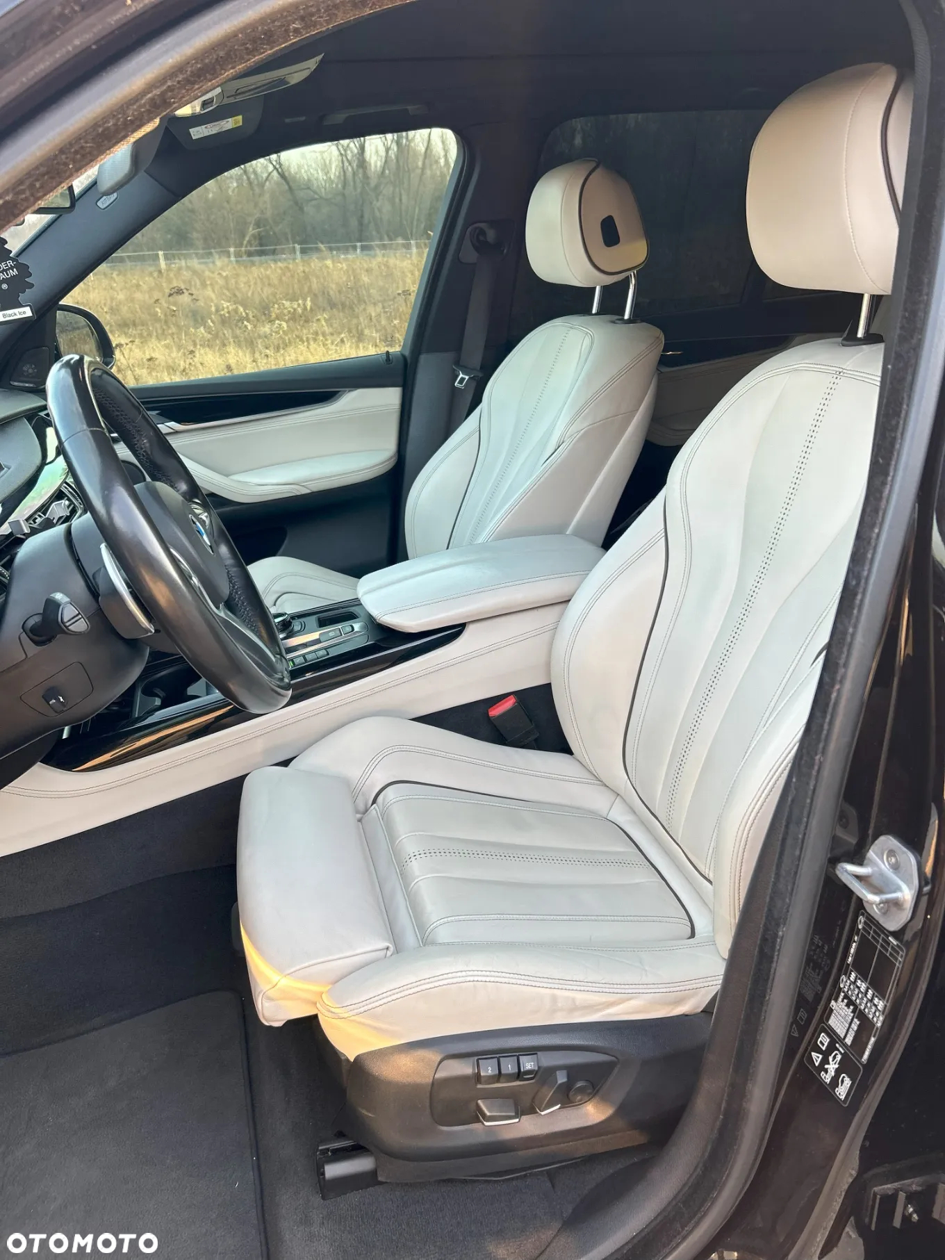 BMW X5 M M50d - 8
