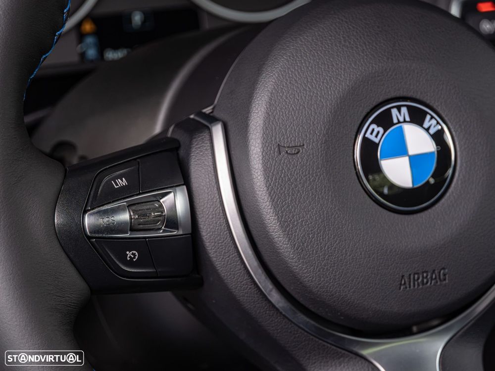BMW 218 - 12