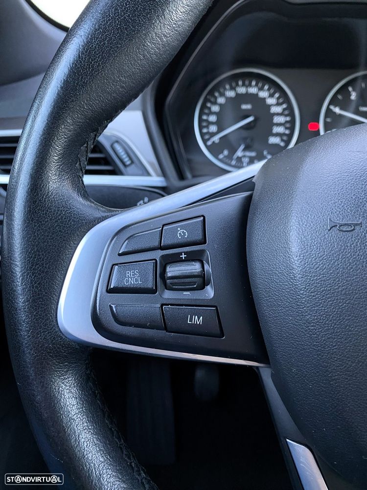 BMW X1 16 d sDrive Line xLine - 20