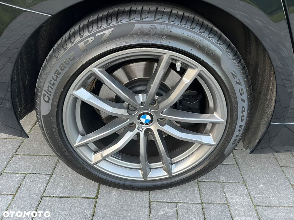 BMW Seria 5 520d Sport Line - 10