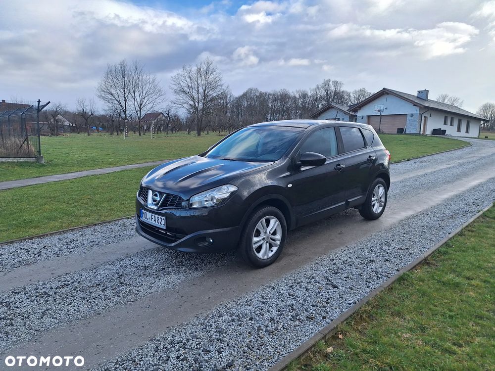 Nissan Qashqai - 1