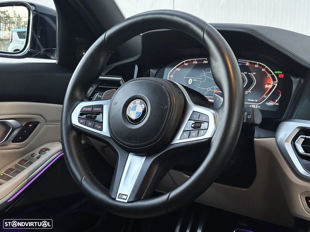 BMW 320 d Touring Pack M Auto - 22