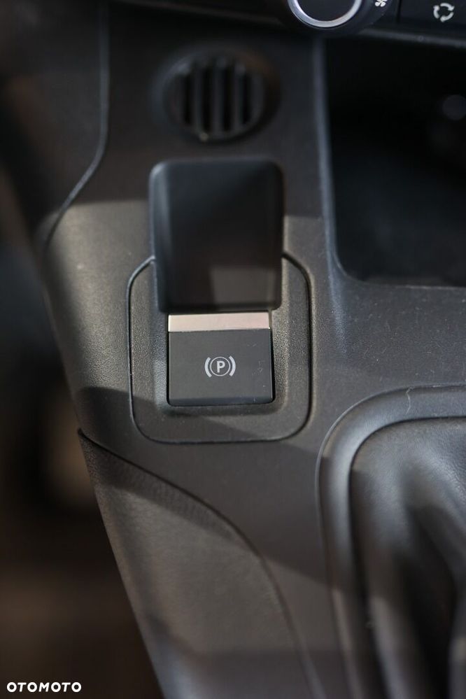 Toyota PROACE CITY - 30