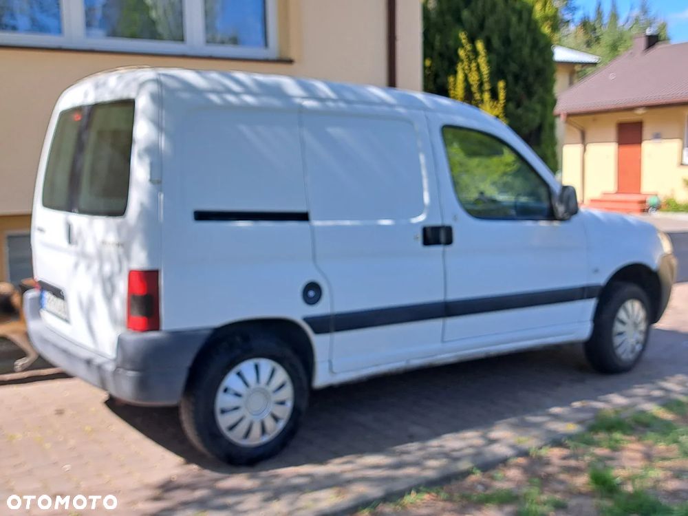 Peugeot Partner Combi 1.4 - 10