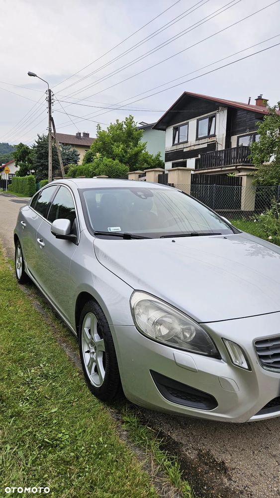 Volvo S60 - 3