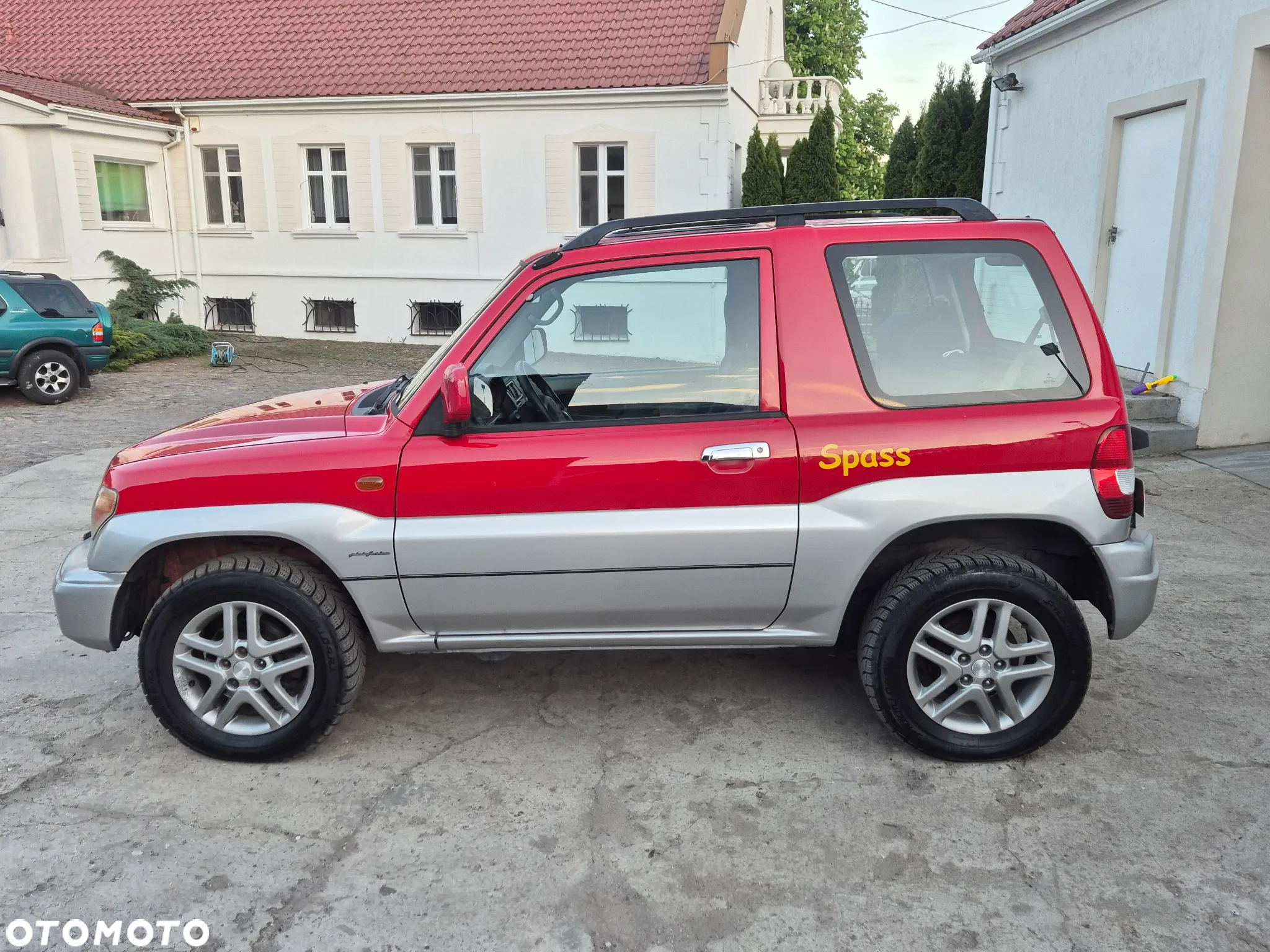 Mitsubishi Pajero Pinin - 16