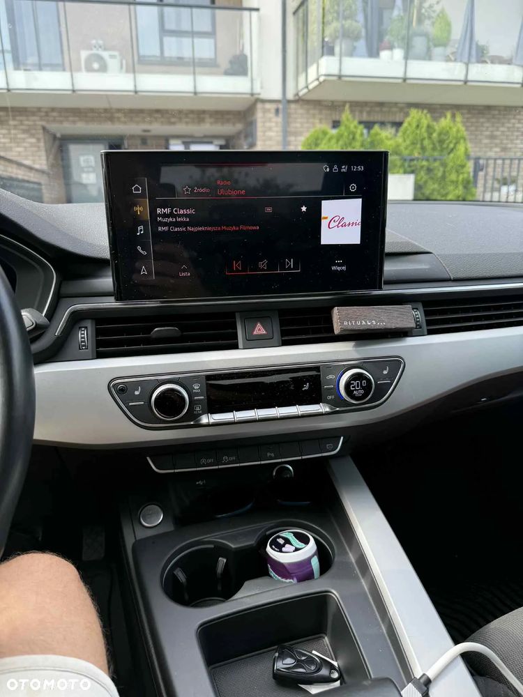 Audi A4 Limousine 35 TFSI S tronic - 6