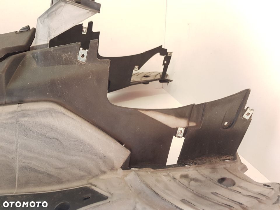 Malaguti Madison 125 2006 Podłoga Podest Tunel Klapka - 10