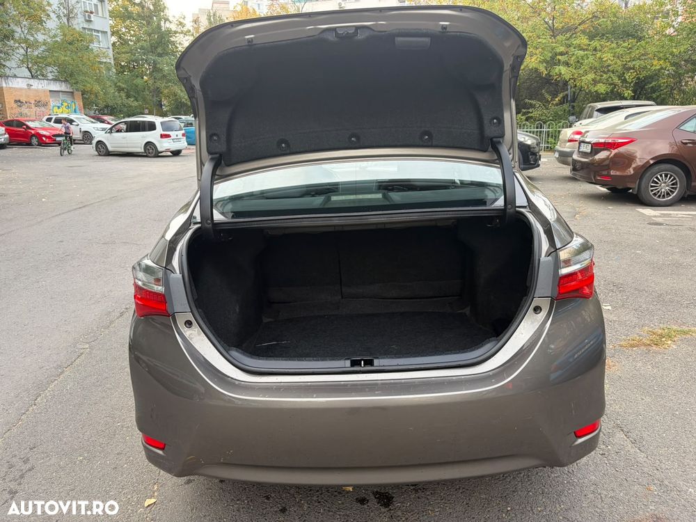 Toyota Corolla 1.4 D-4D Luna - 9