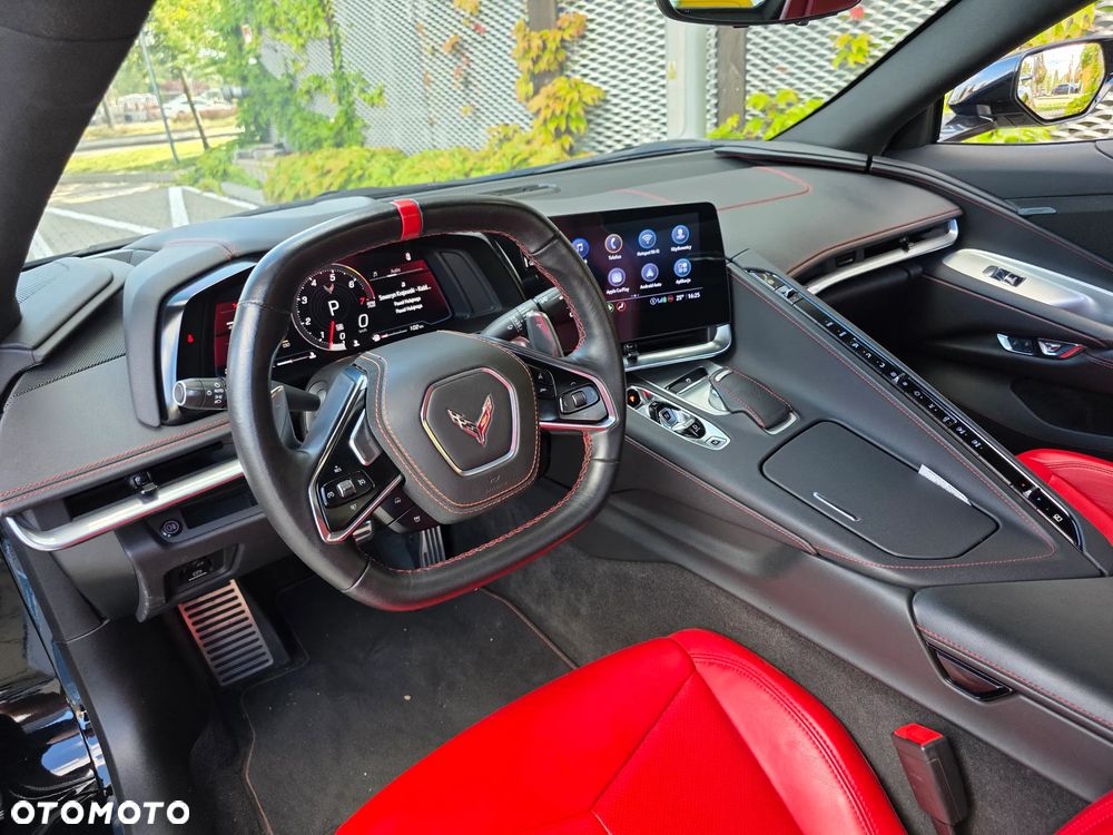 Chevrolet Corvette - 8