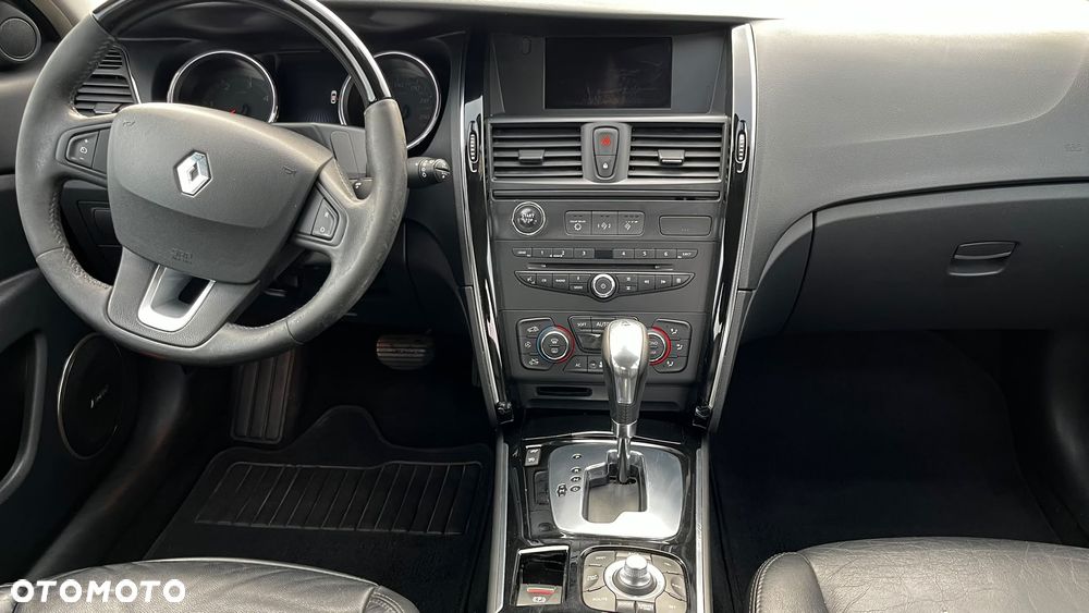Renault Latitude - 13