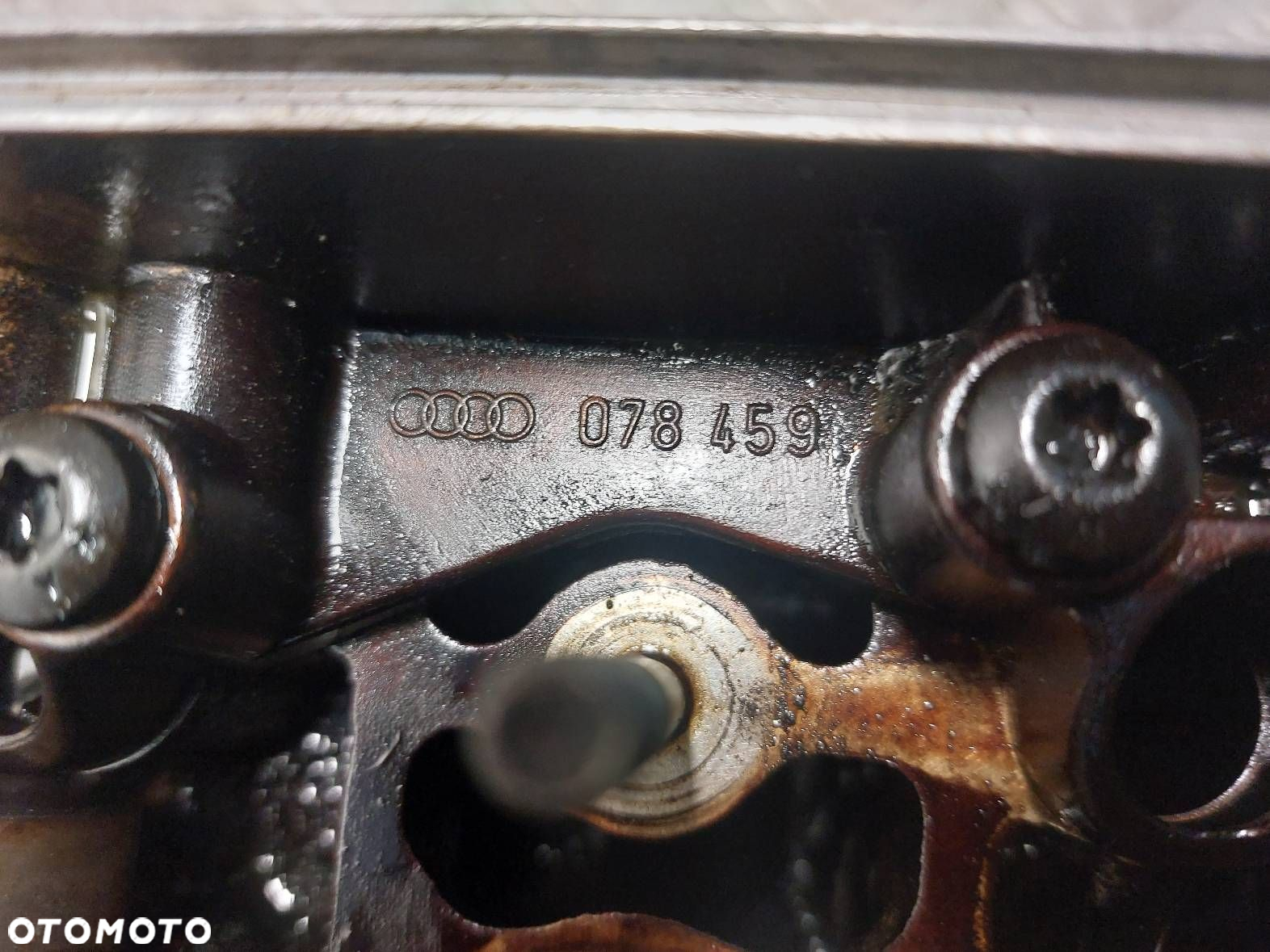 GŁOWICA VOLKSWAGEN PASSAT B5 2.8 V6 078103373AH - 2