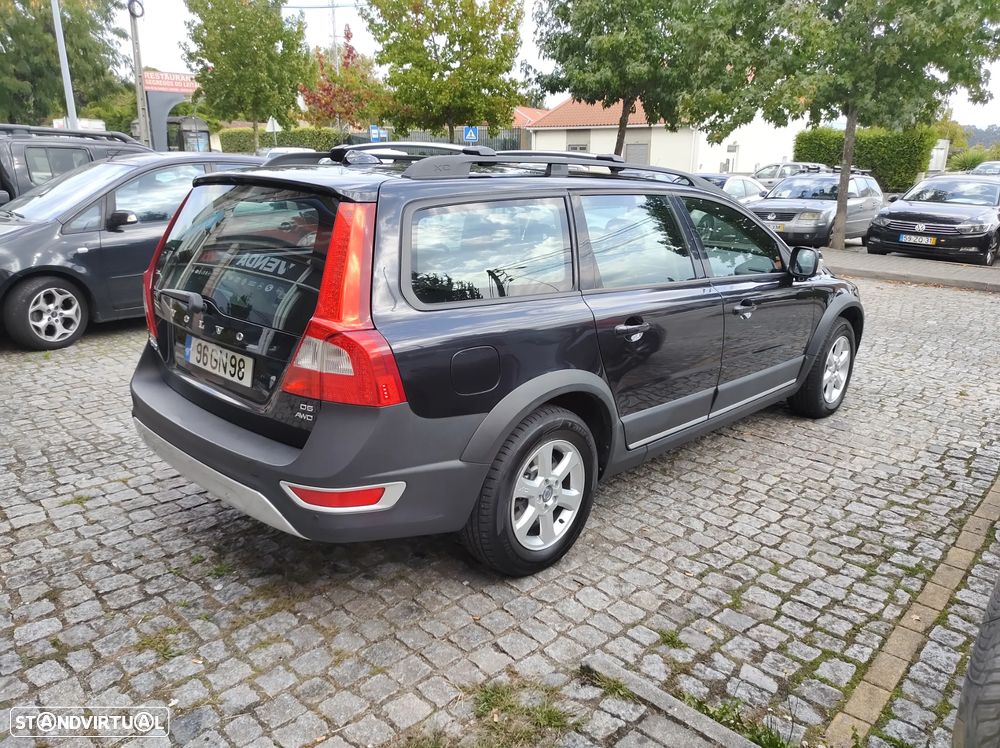 Volvo XC 70 D5 Nivel 2 - 12