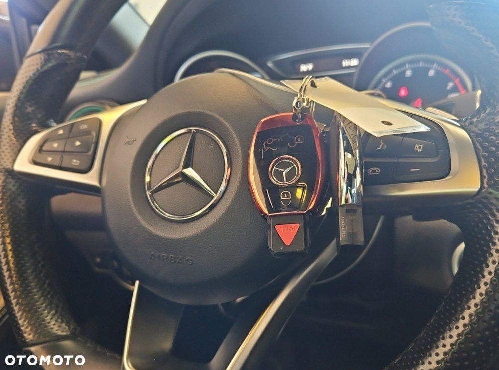 Mercedes-Benz CLA 250 4Matic 7G-DCT AMG Line - 8