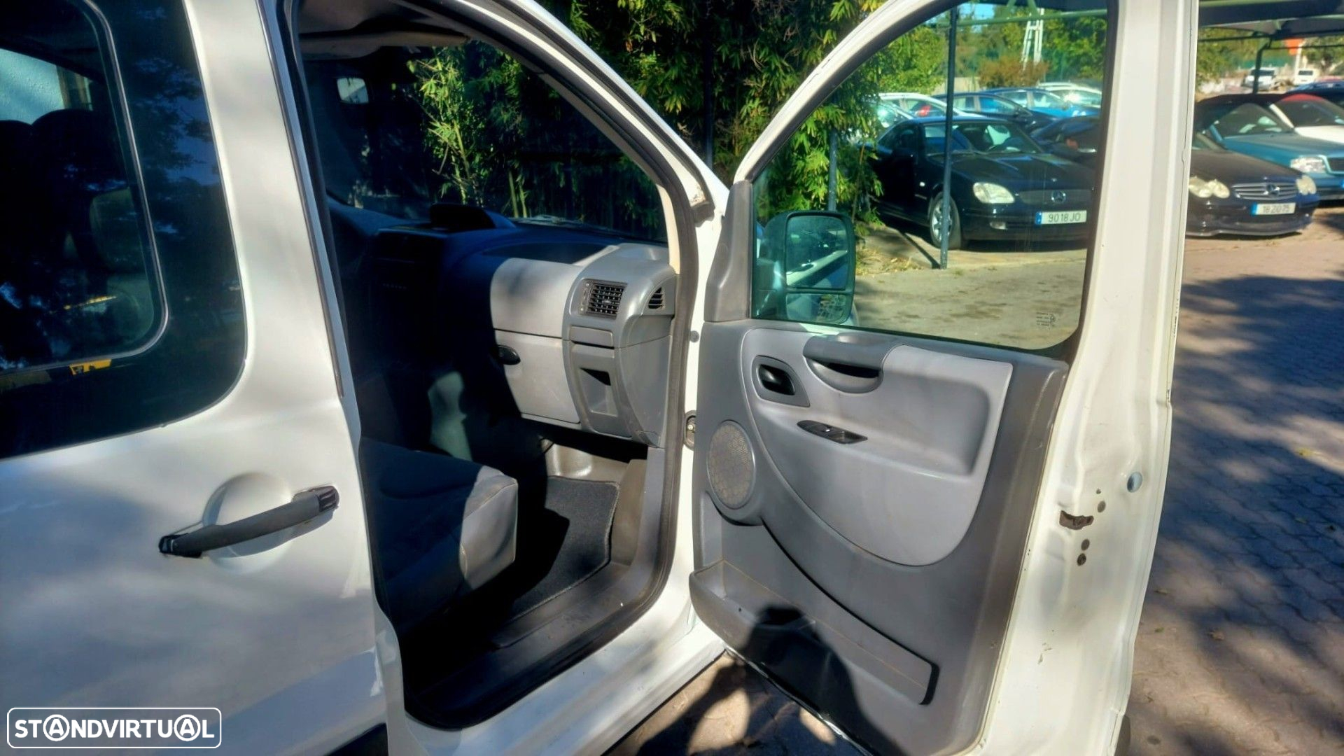 Citroën Jumpy 2.0 HDi L2H1 Semi-Vidrada - 8