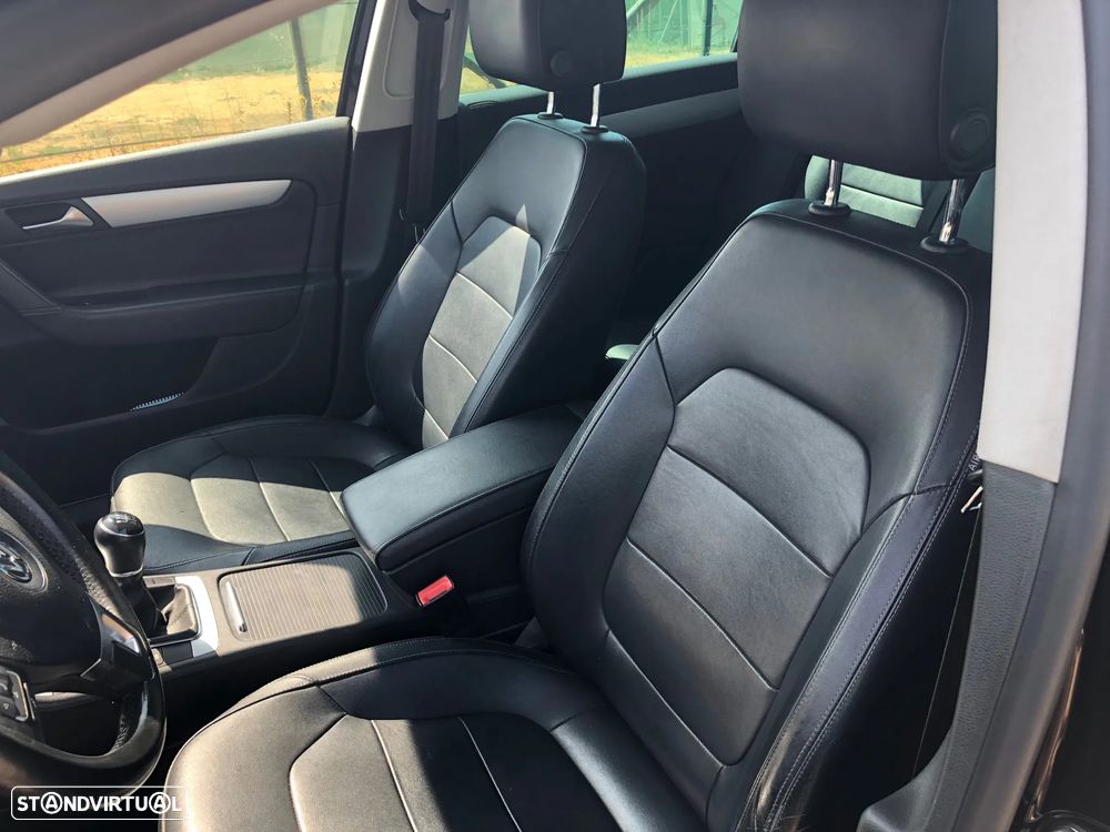 VW Passat Alltrack 2.0 TDi - 18