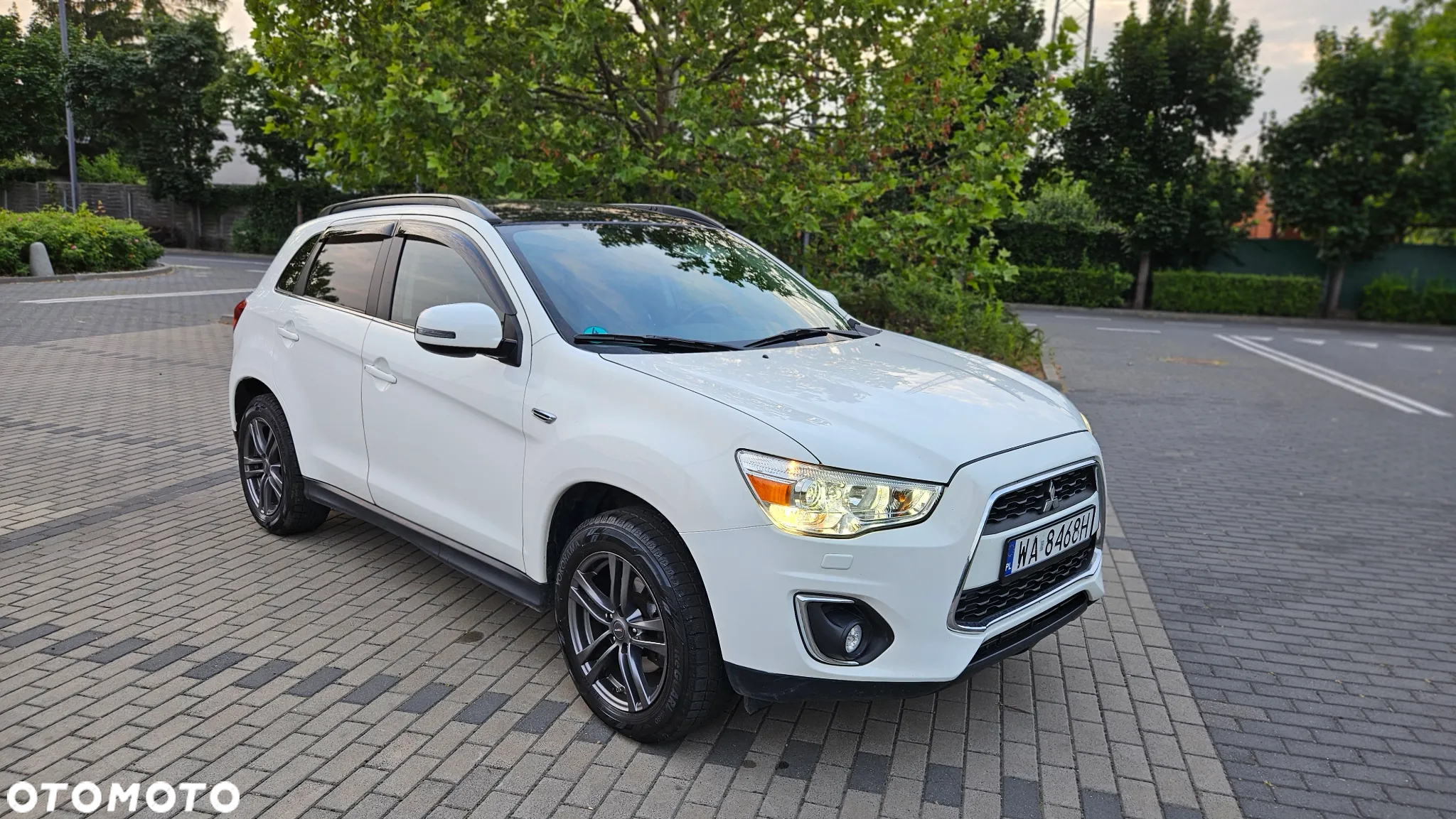 Mitsubishi ASX 2.2 DI-D 4WD Automatik Diamant Edition+ - 12