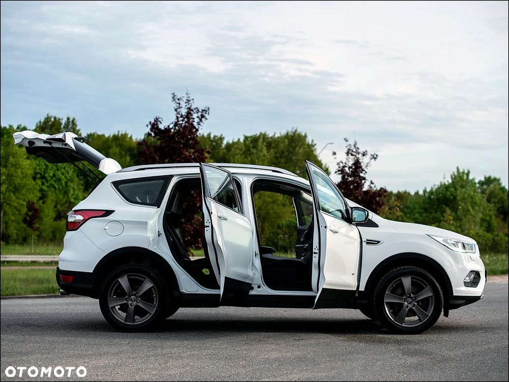 Ford Kuga - 15