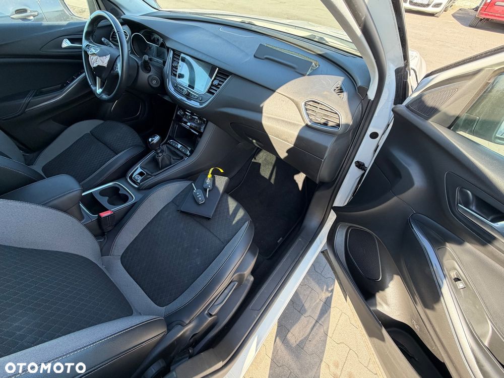 Opel Grandland X 1.2 Start/Stop Business Edition - 7