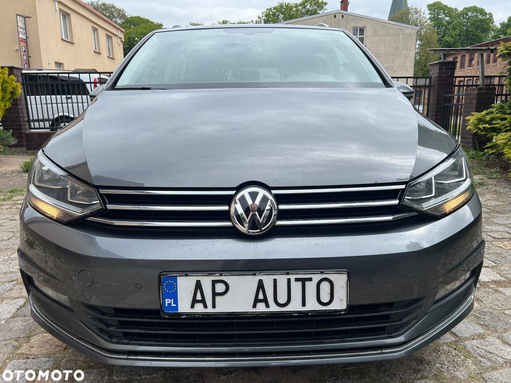 Volkswagen Touran 1.4 TSI BMT Highline - 9