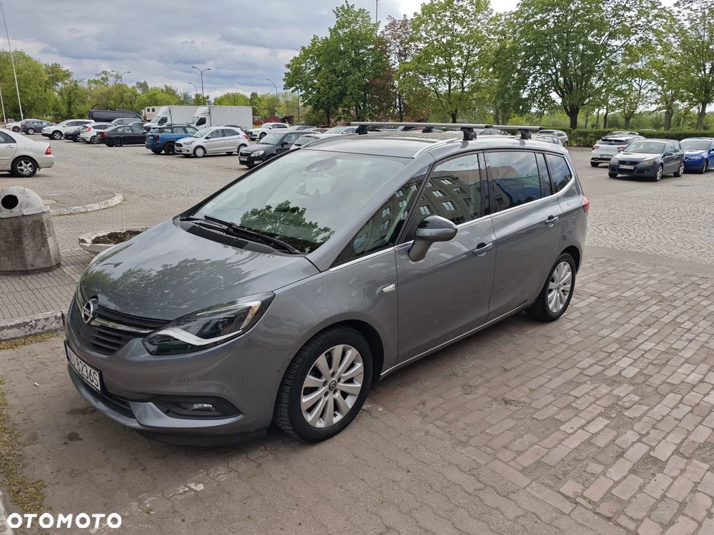 Opel Zafira 2.0 CDTI Plus EcoFLEX S&S - 11