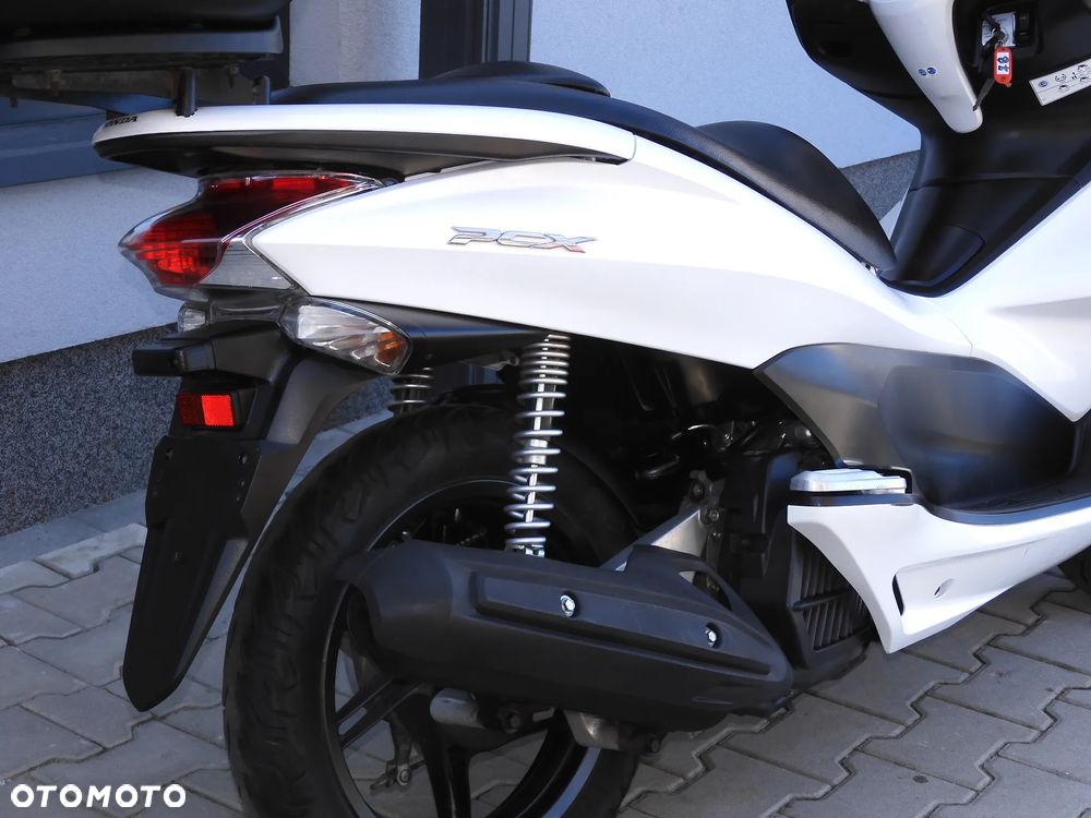 Honda PCX - 11