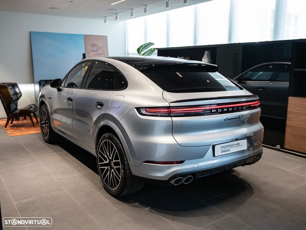 Porsche Cayenne Coupé S E-Hybrid - 11
